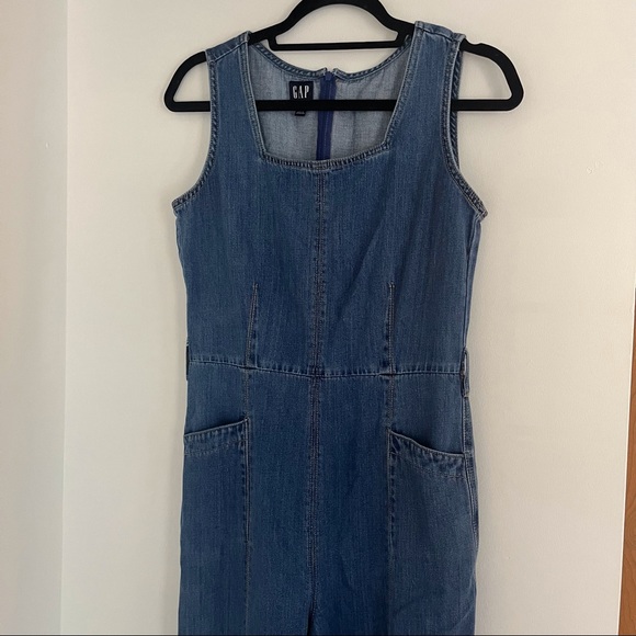 Vintage Gap Denim Jumpsuit Straight Neck Sleeveless 90s 70s Overalls Size 6 - Picture 2 of 8